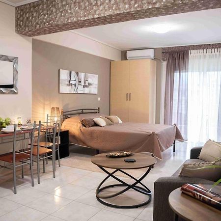 Laconian Collection "Nefeli" Boutique Apartment EEsparta Exterior foto