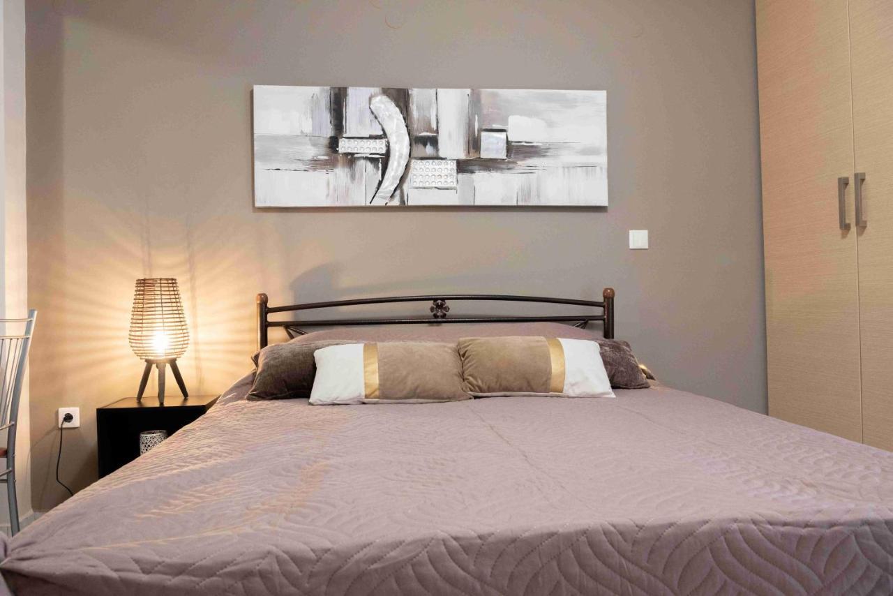 Laconian Collection "Nefeli" Boutique Apartment EEsparta Exterior foto