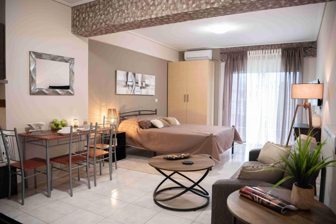 Laconian Collection "Nefeli" Boutique Apartment EEsparta Exterior foto