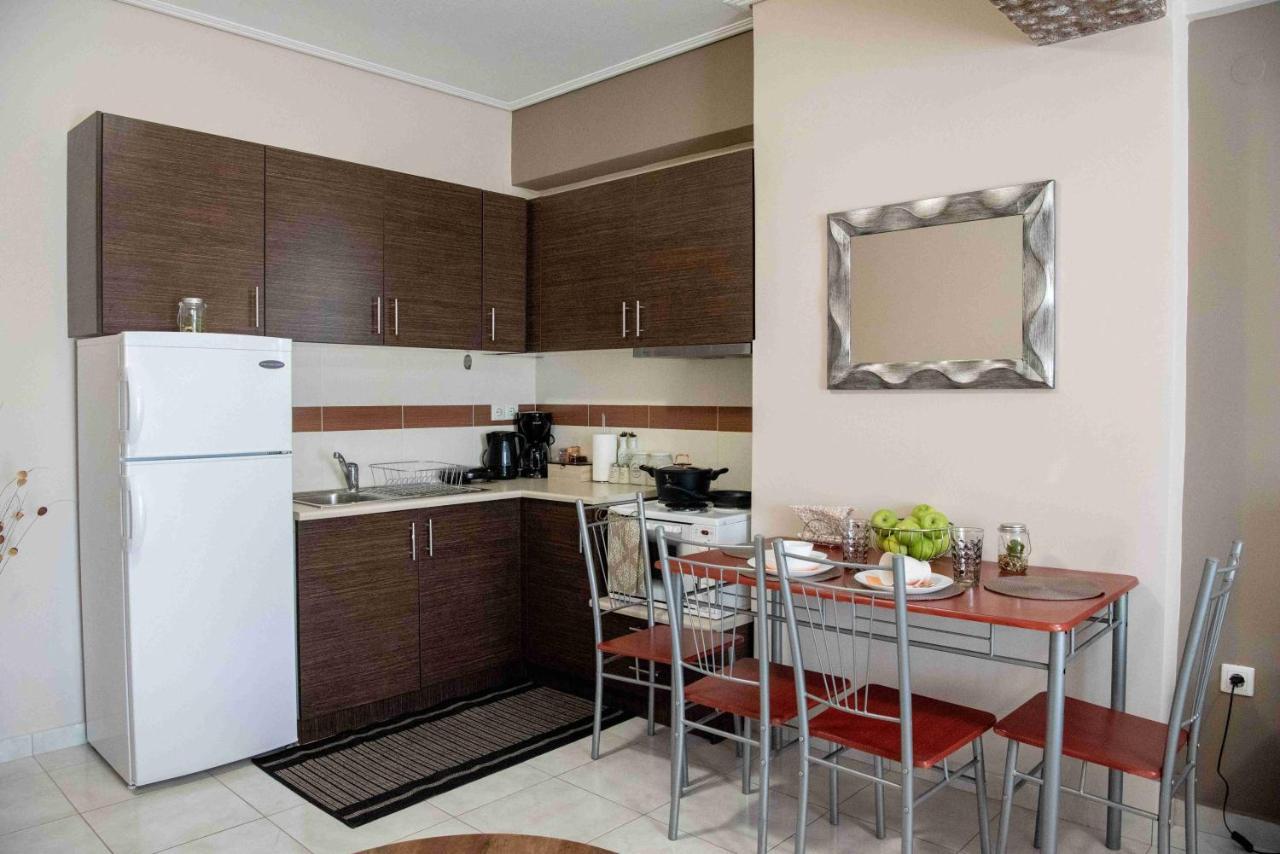 Laconian Collection "Nefeli" Boutique Apartment EEsparta Exterior foto